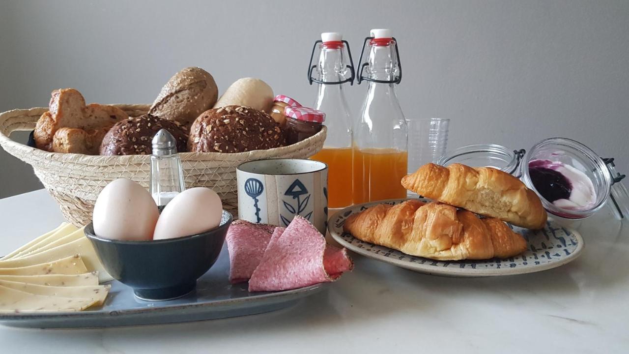 Logeren Bij Grea Bed & Breakfast Zwartsluis Ngoại thất bức ảnh